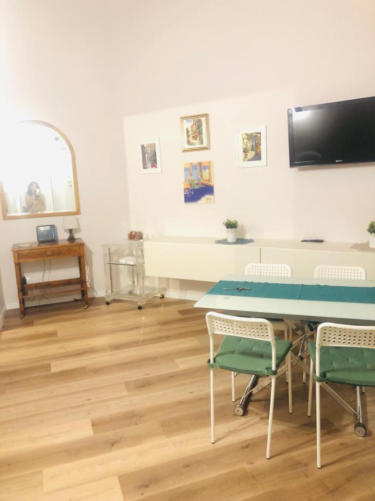 Charme Holidays Trastevere Рим Екстер'єр фото